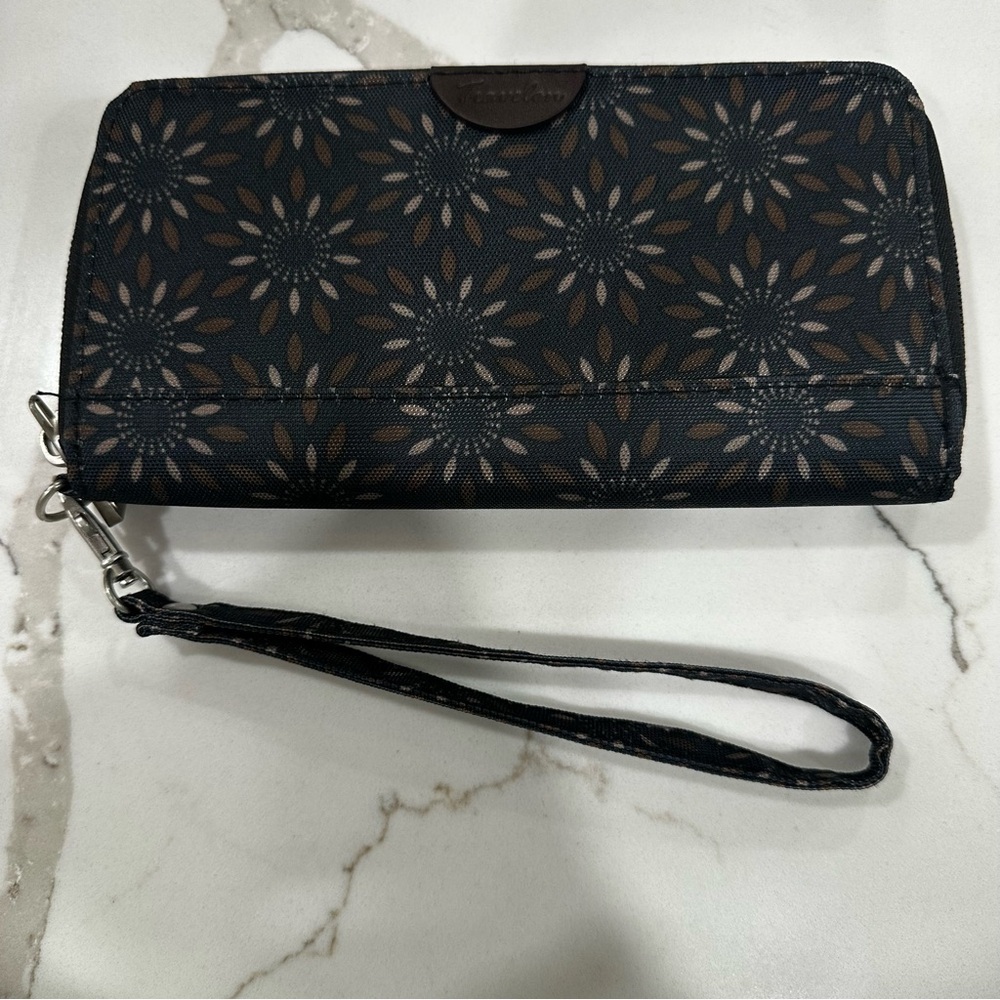 Travelon RFID Blocking Single Zip Around Wristlet Wallet - Gray Sunburst